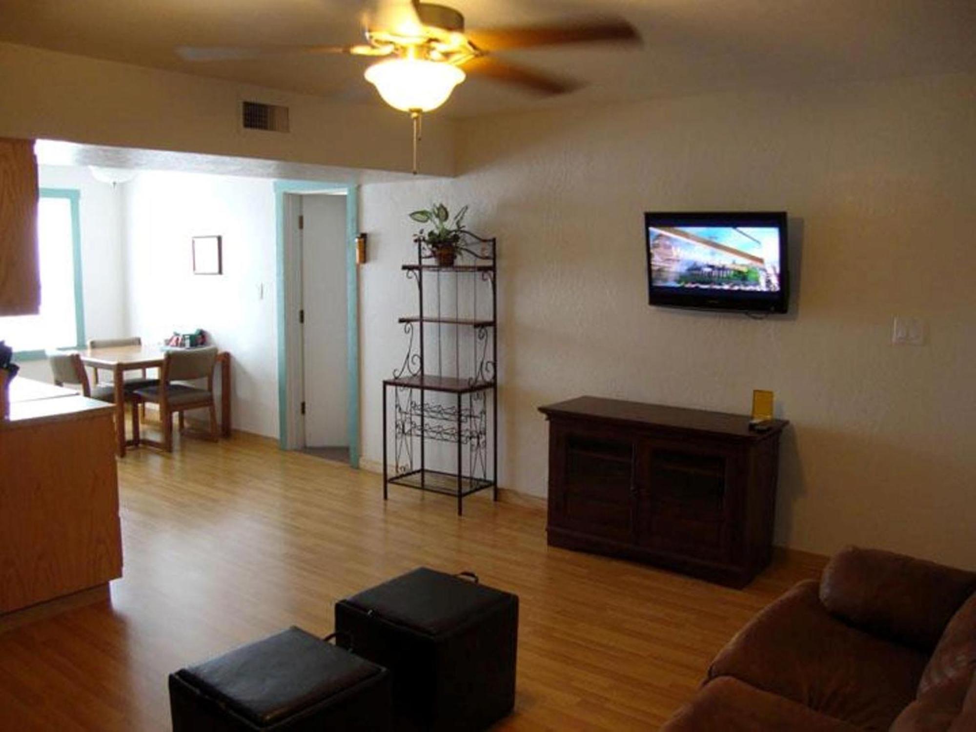Roundhouse Resort Pinetop-Lakeside Exterior photo
